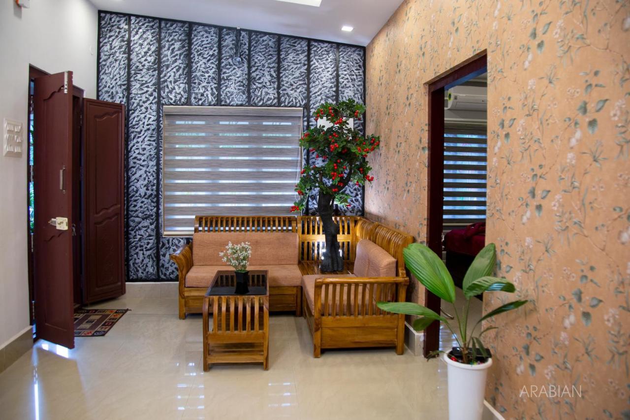 Arabian Holiday Resort With Swimming Pool In Idukki Calvary Mount エクステリア 写真