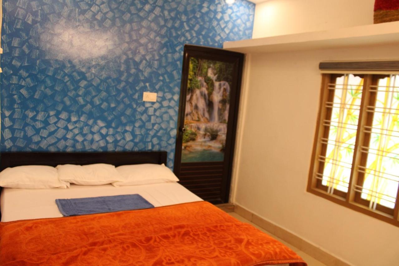Arabian Holiday Resort With Swimming Pool In Idukki Calvary Mount エクステリア 写真