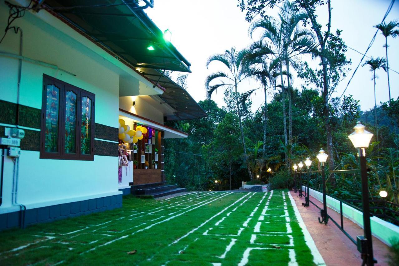 Arabian Holiday Resort With Swimming Pool In Idukki Calvary Mount エクステリア 写真