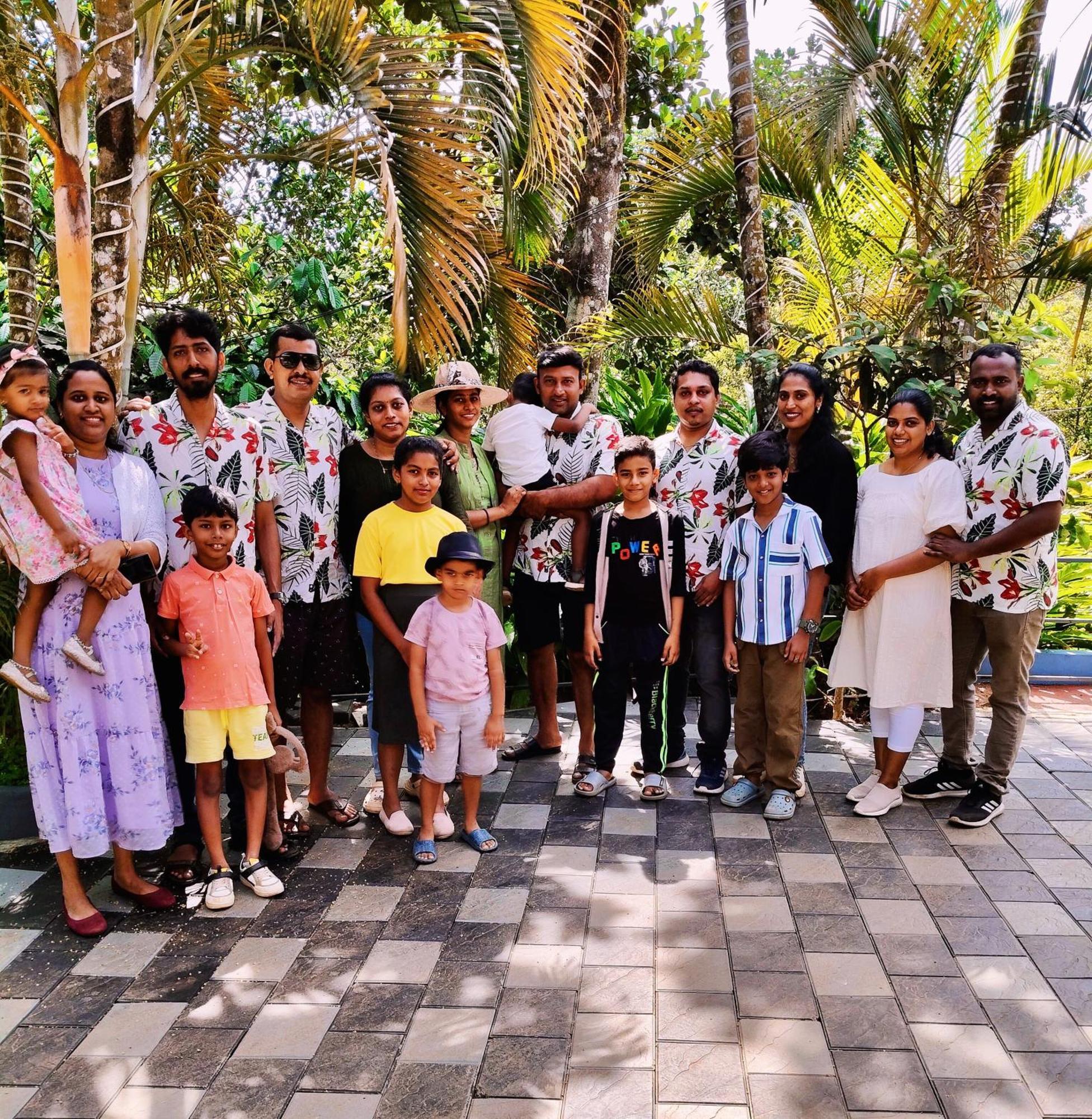 Arabian Holiday Resort With Swimming Pool In Idukki Calvary Mount エクステリア 写真