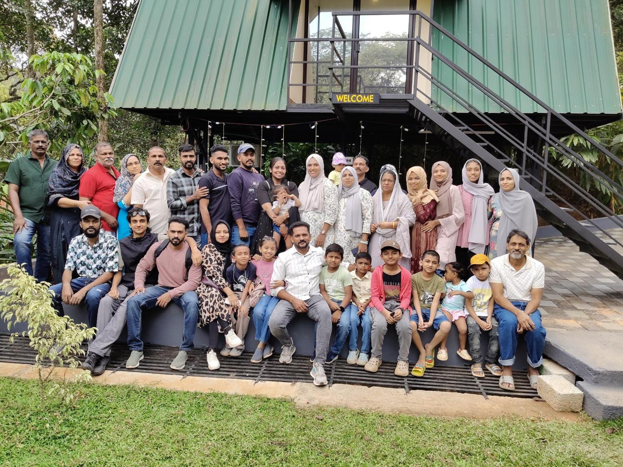 Arabian Holiday Resort With Swimming Pool In Idukki Calvary Mount エクステリア 写真